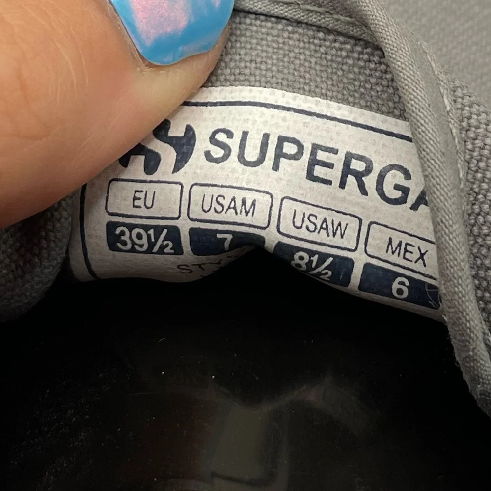 Superga Classic Gray Lace-Up Sneakers women’s size 8.5